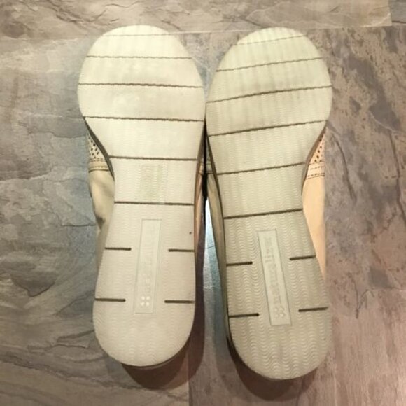 Coastal Chic Naturalizer Comfort Loafers Slip-On Women’s 10M Soft Beige Leather - Picture 6 of 6